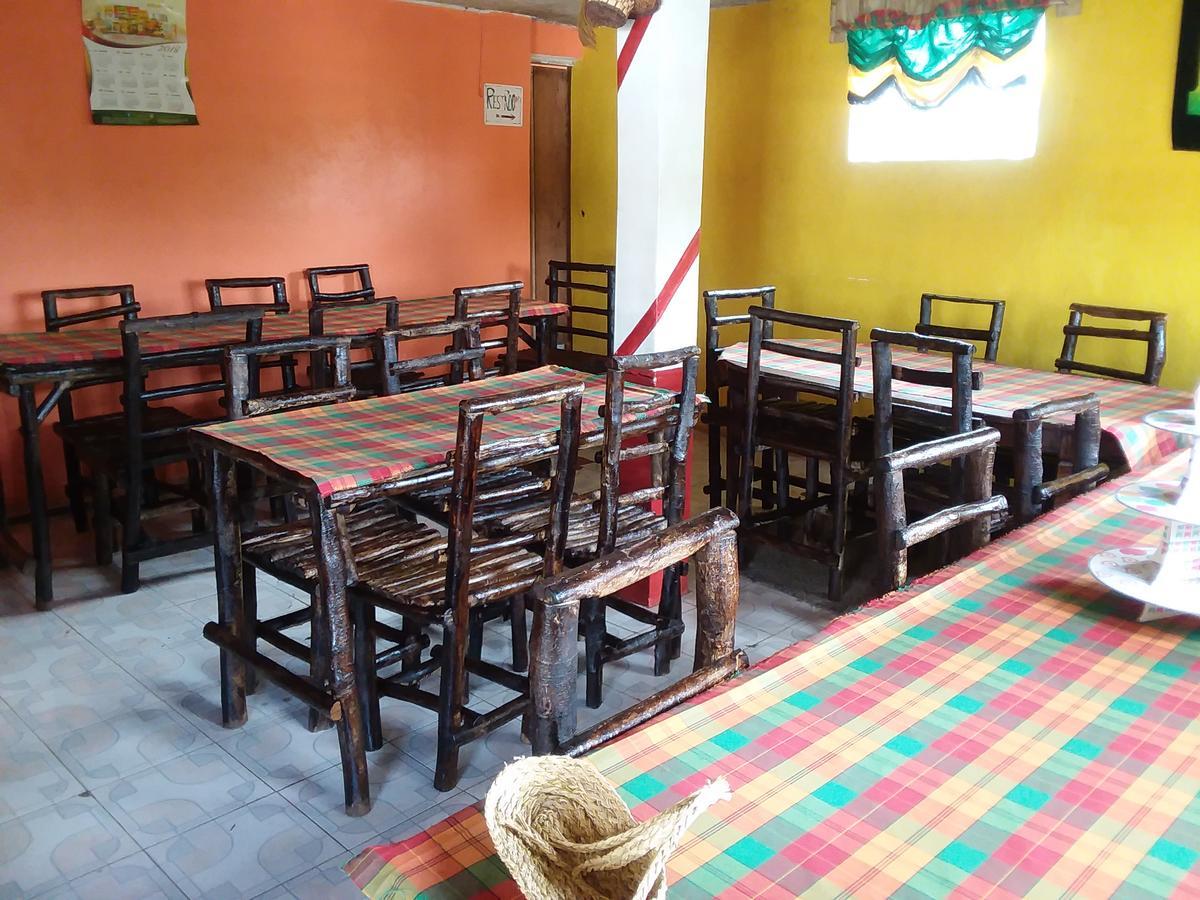 Nine Miles Cultural Hangouts&Tours Stepney Extérieur photo